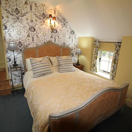 The Coach House Villa วิทบี ภายนอก รูปภาพ